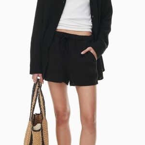Aritzia Little Moon Cotton Sail Shorts in Black